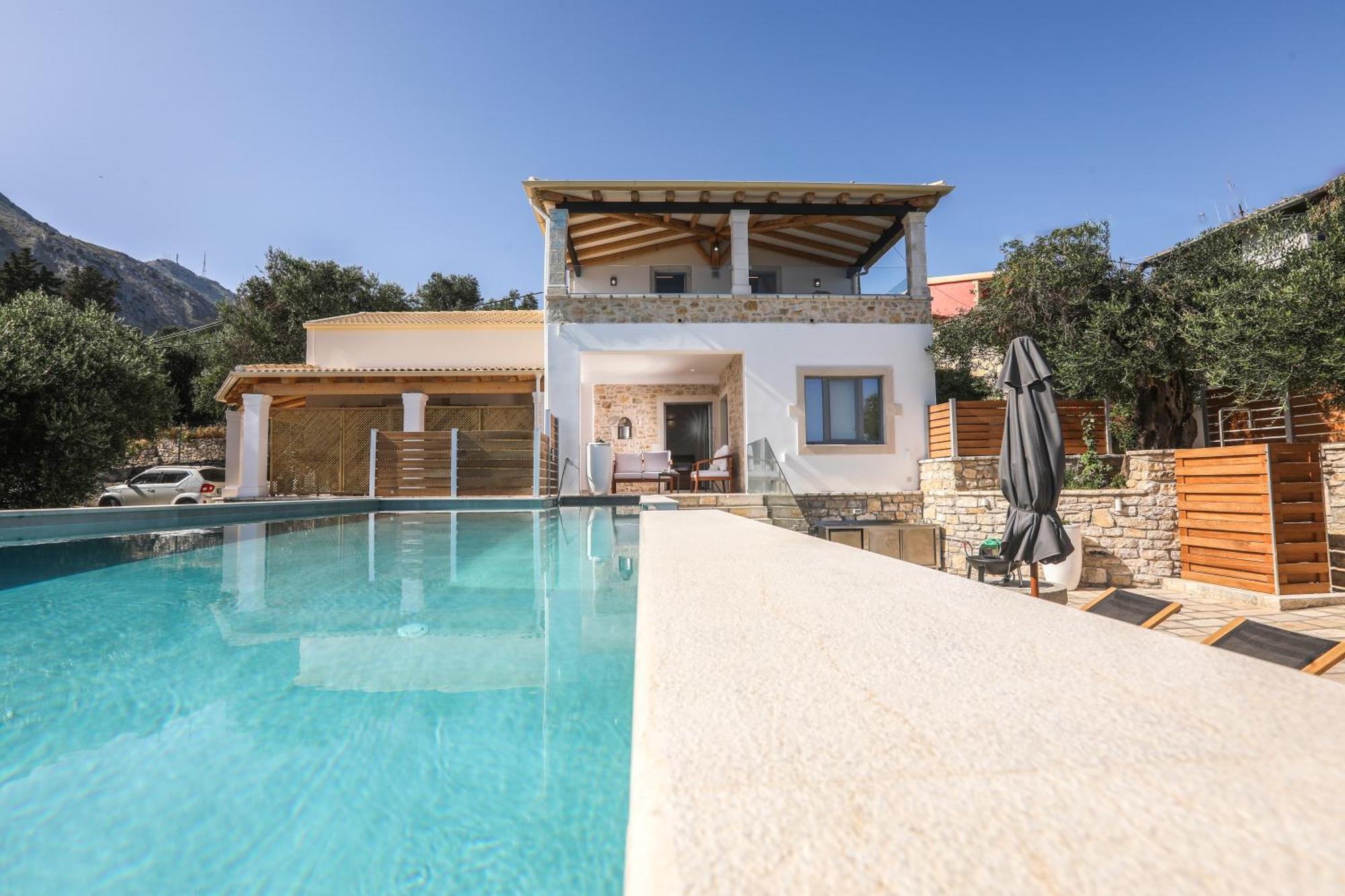Villa Wood&stone Vigglatouri